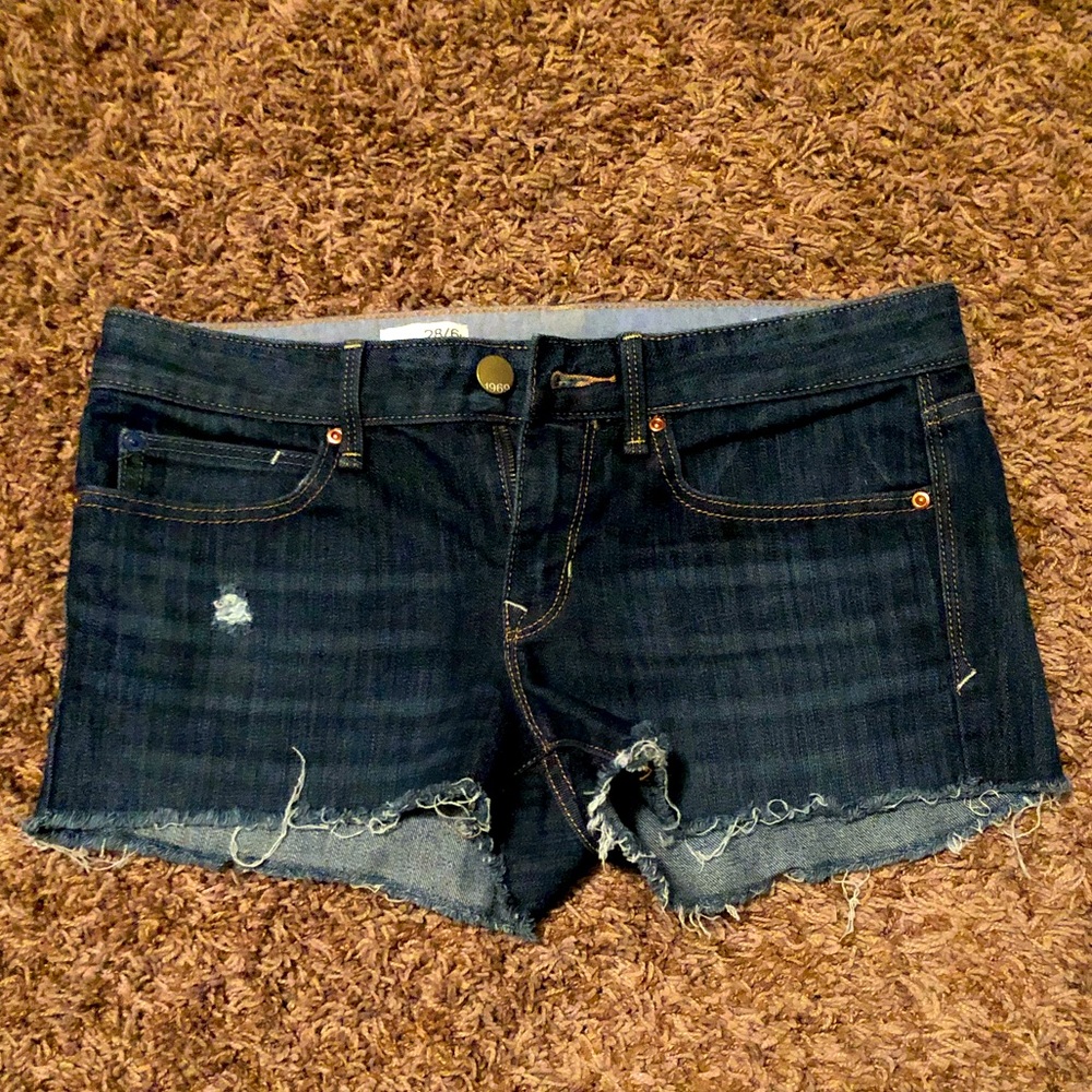Gap Shorts